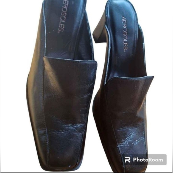 Black Aerosoles Chunky Heal Mules - Picture 2 of 6